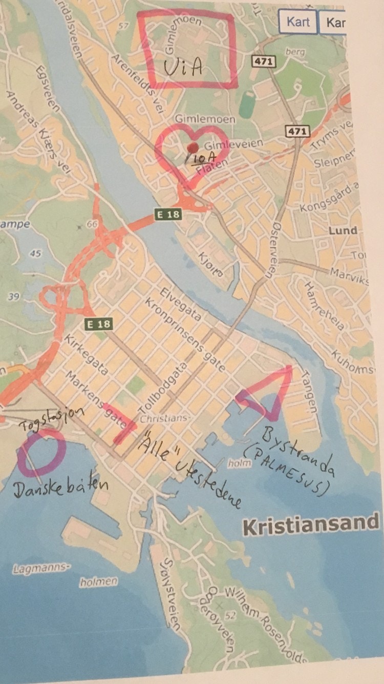 Kort vei til UiA, sentrum, butikker, treningssenter og flotte turområder langs elven. Galleribilde