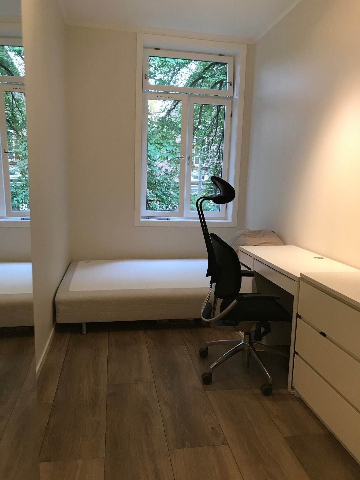 Rom #4, ca 10 m2 Galleribilde