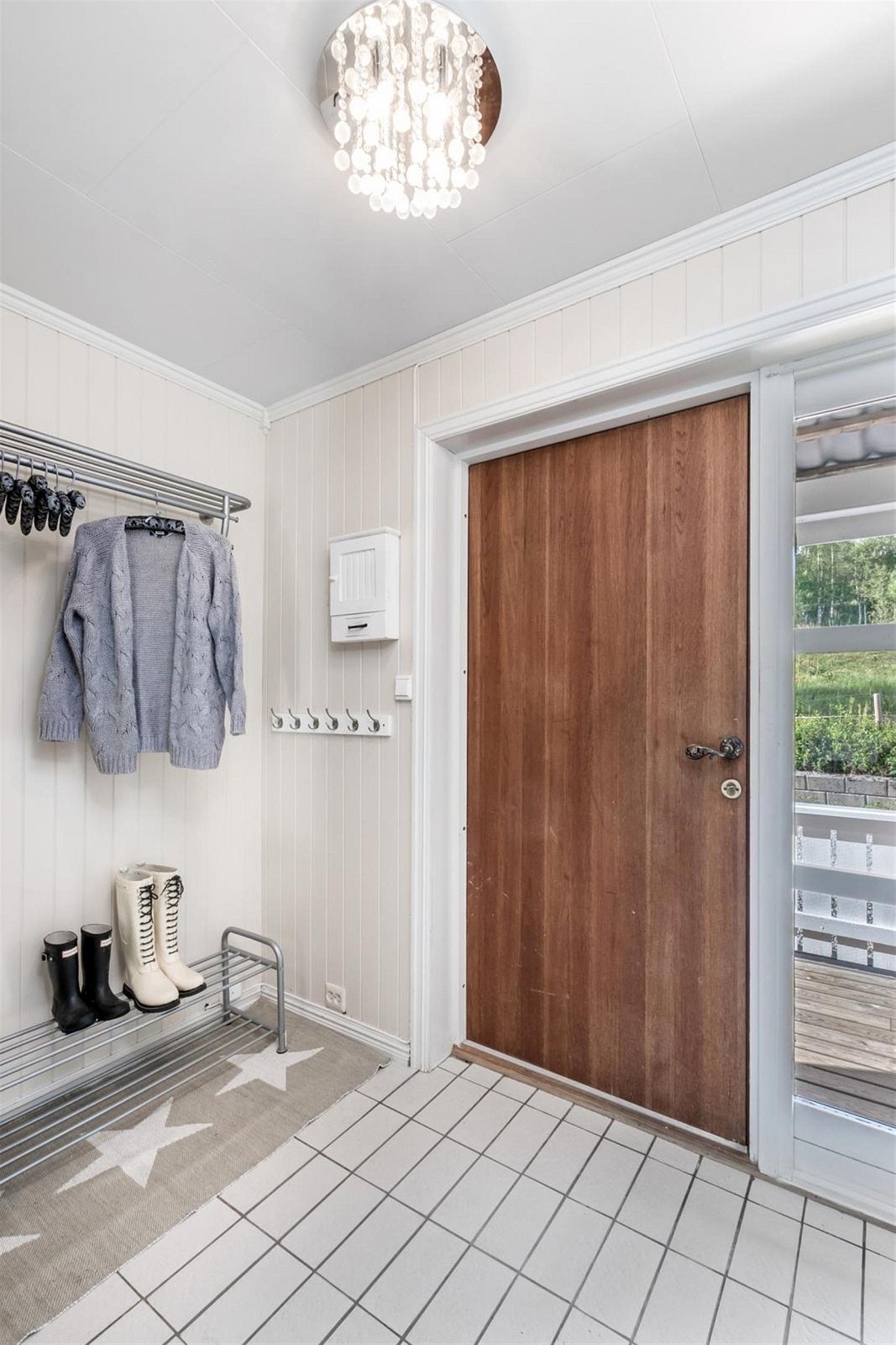 Entre med varmekabler i gulv. Galleribilde