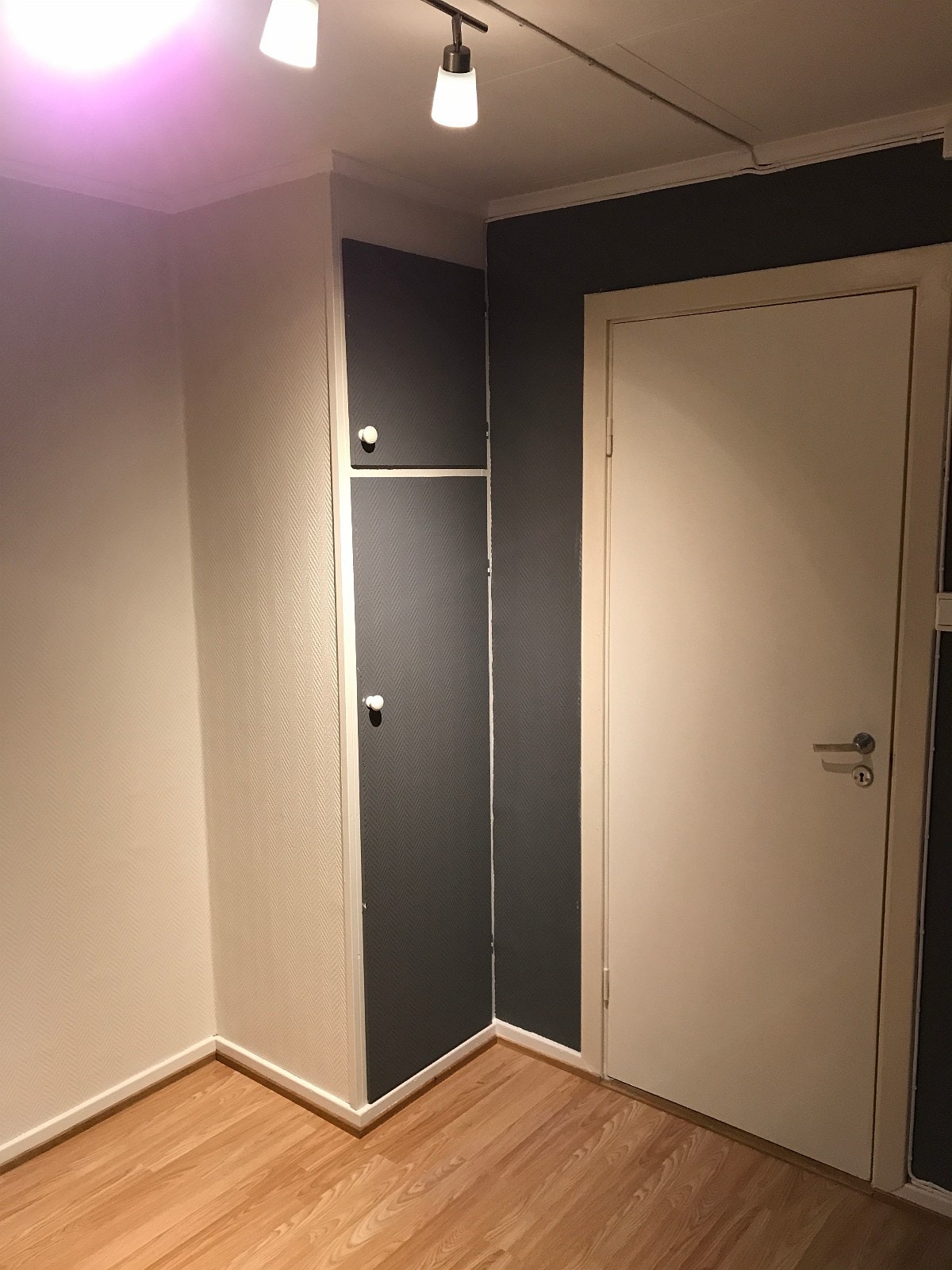 Rom 5: LEDIG 4200kr Galleribilde