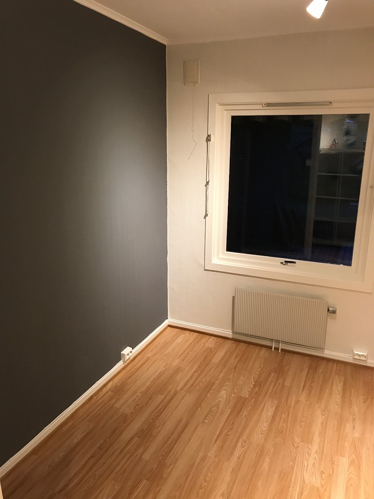 Rom 5: LEDIG 4200kr Galleribilde