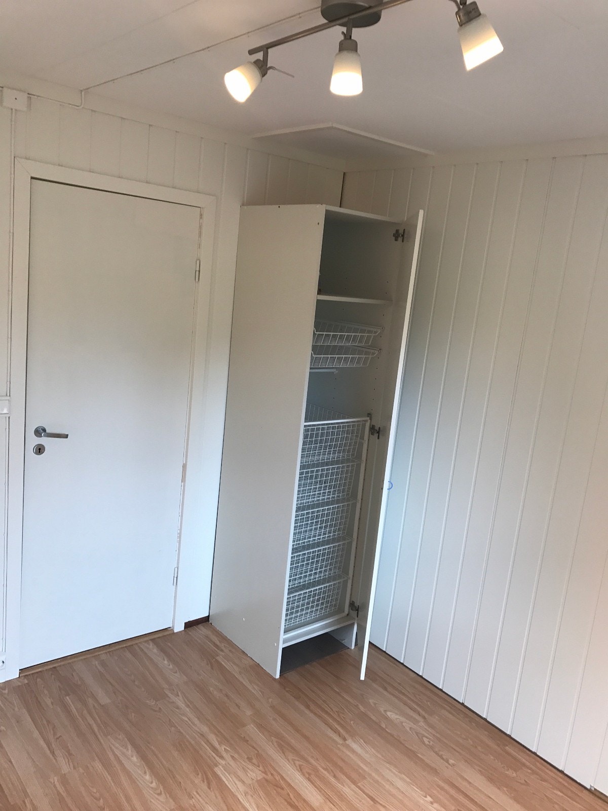 Rom 3, Ledig Galleribilde