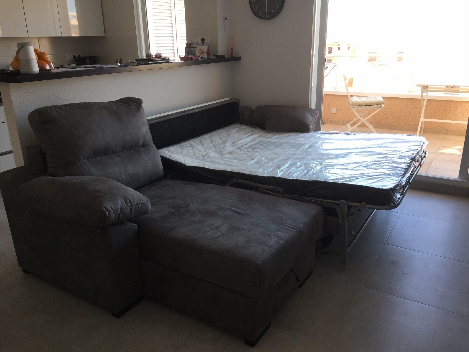 Sovesofa i stuen for 2 personer Galleribilde