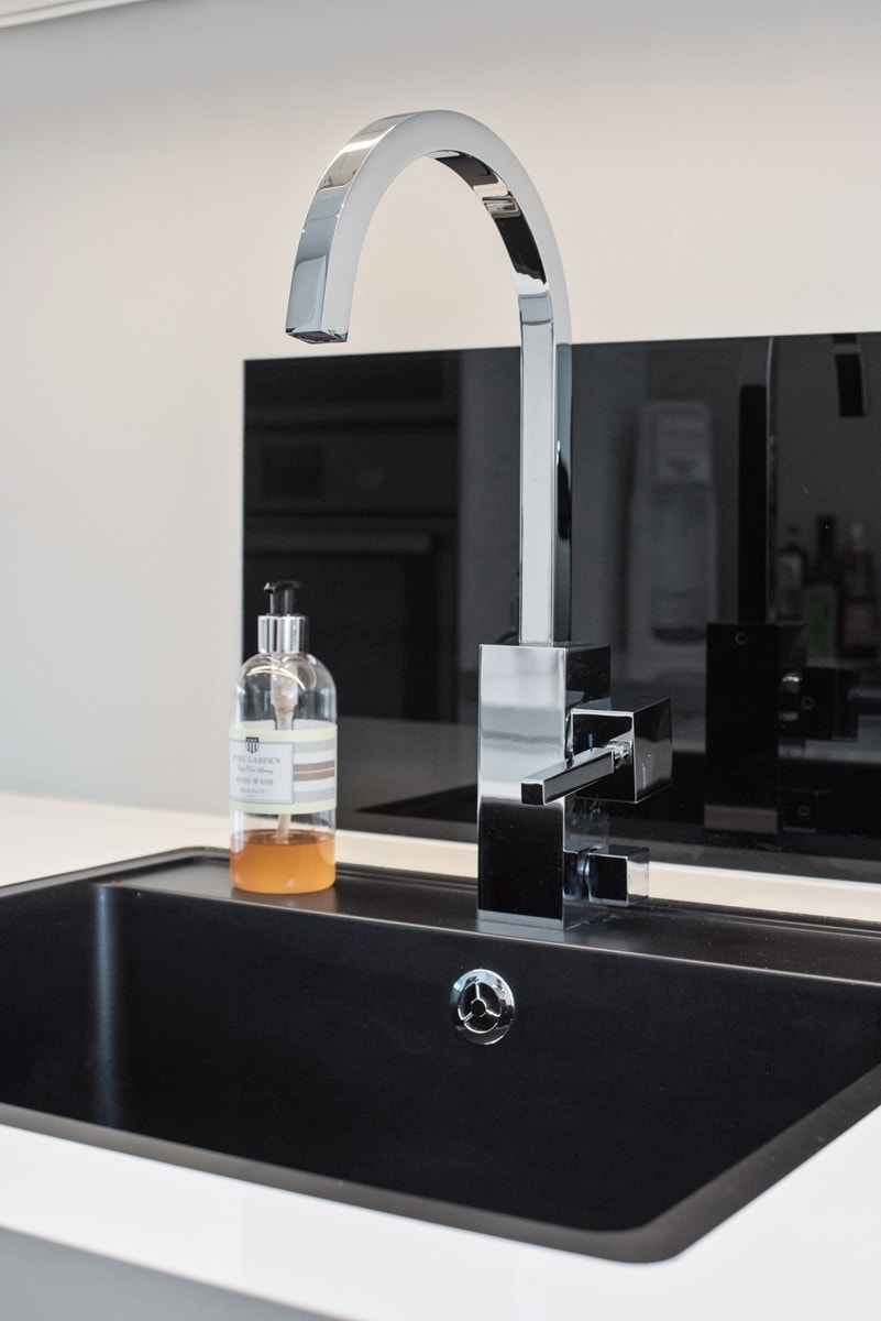 Detaljbilde av kjøkkenet Galleribilde