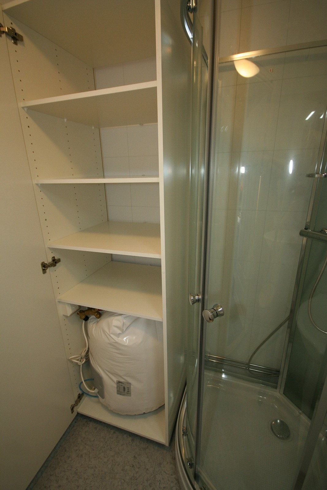 Skap bad - VVB Galleribilde