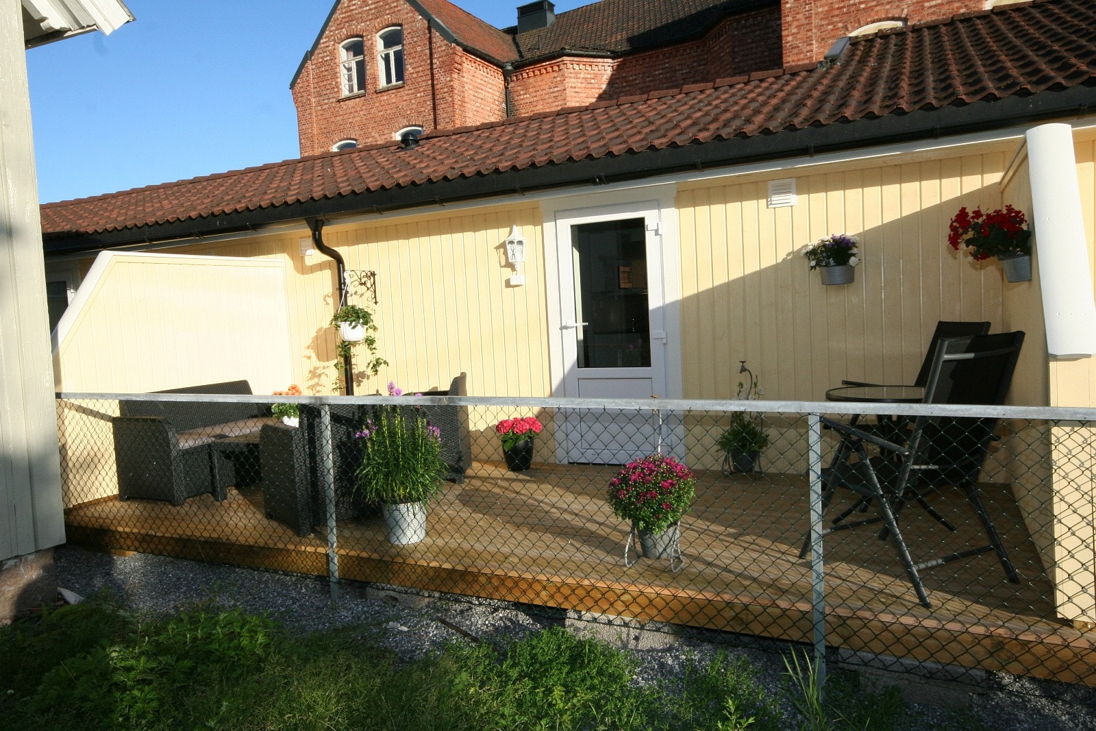 Vestvendt terrasse Galleribilde