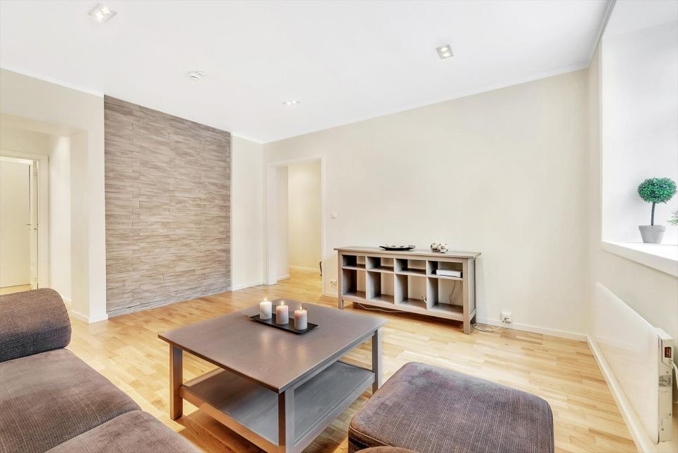 Romslig stue med god plass til fellesareal. Galleribilde