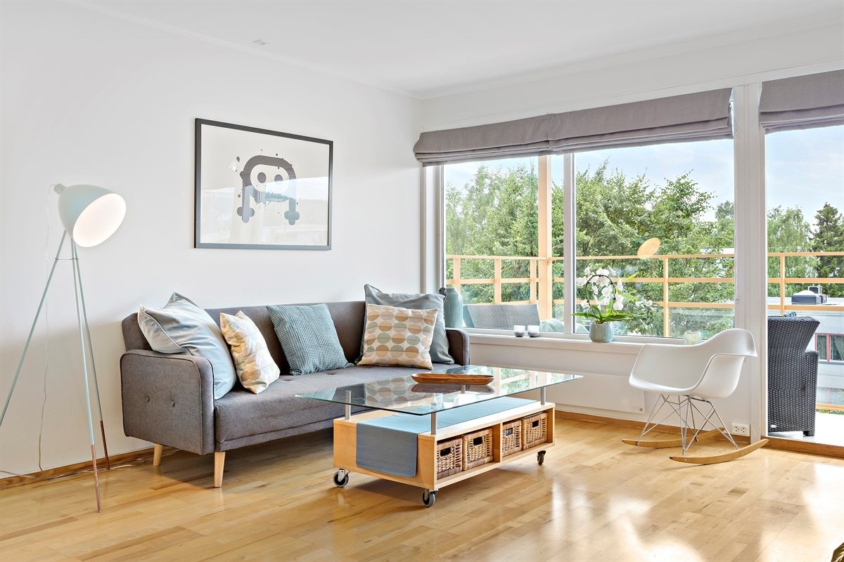 Leiligheten fremstår som lys og meget romslig, med en god og arealeffektiv planløsning. Galleribilde