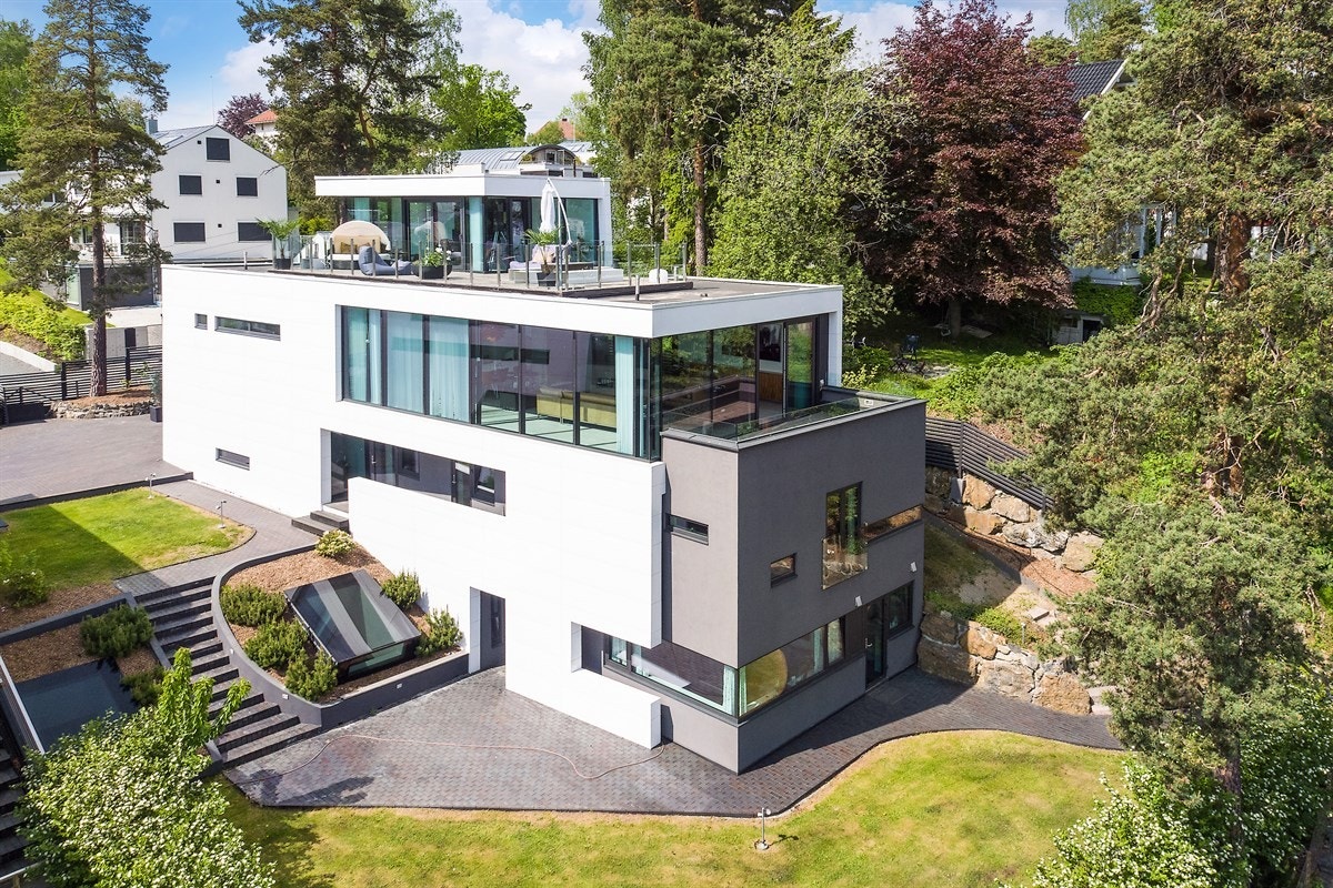 Meget representativ arkitekttegnet enebolig i unik utførelse Galleribilde