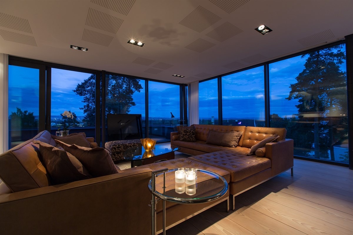 Kveldsbilde stuen Galleribilde