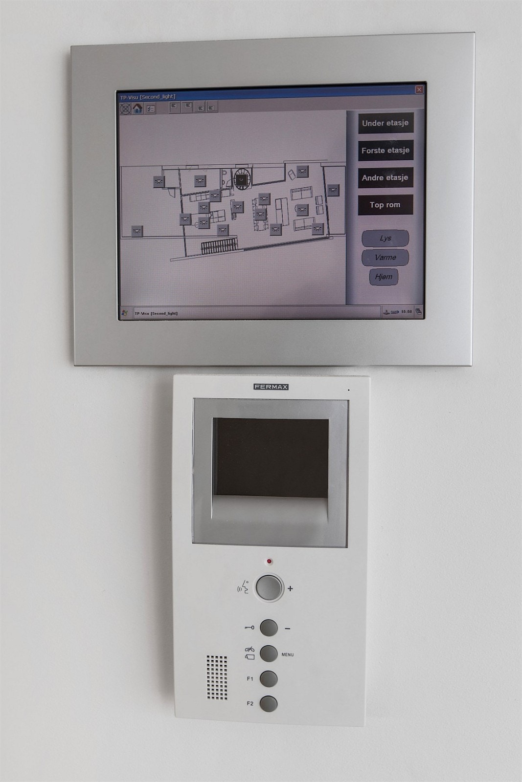 Detalj styringsenhet. Denne boligen er hi-tech! Galleribilde