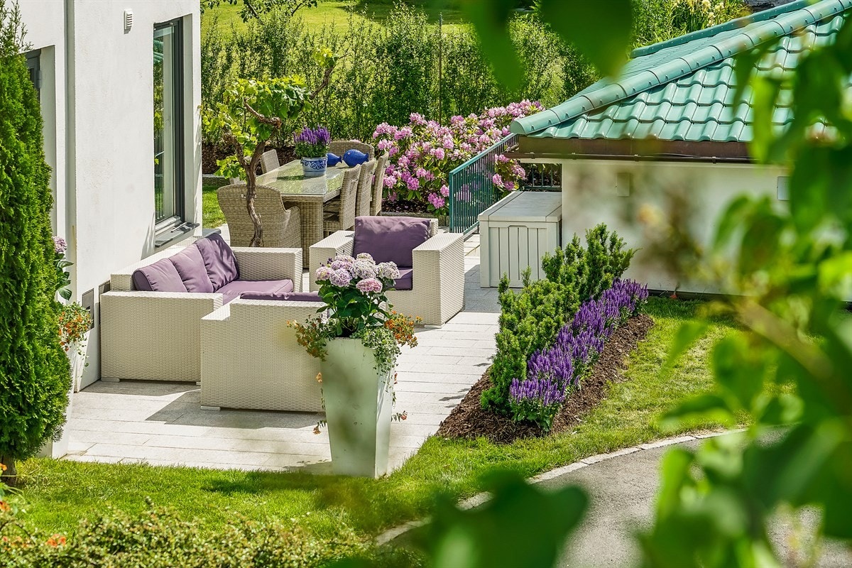 Detalj, terrasse fasade front Galleribilde