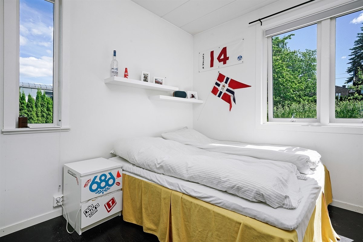 Soverom sokkeletasje (praktikant-del) Galleribilde