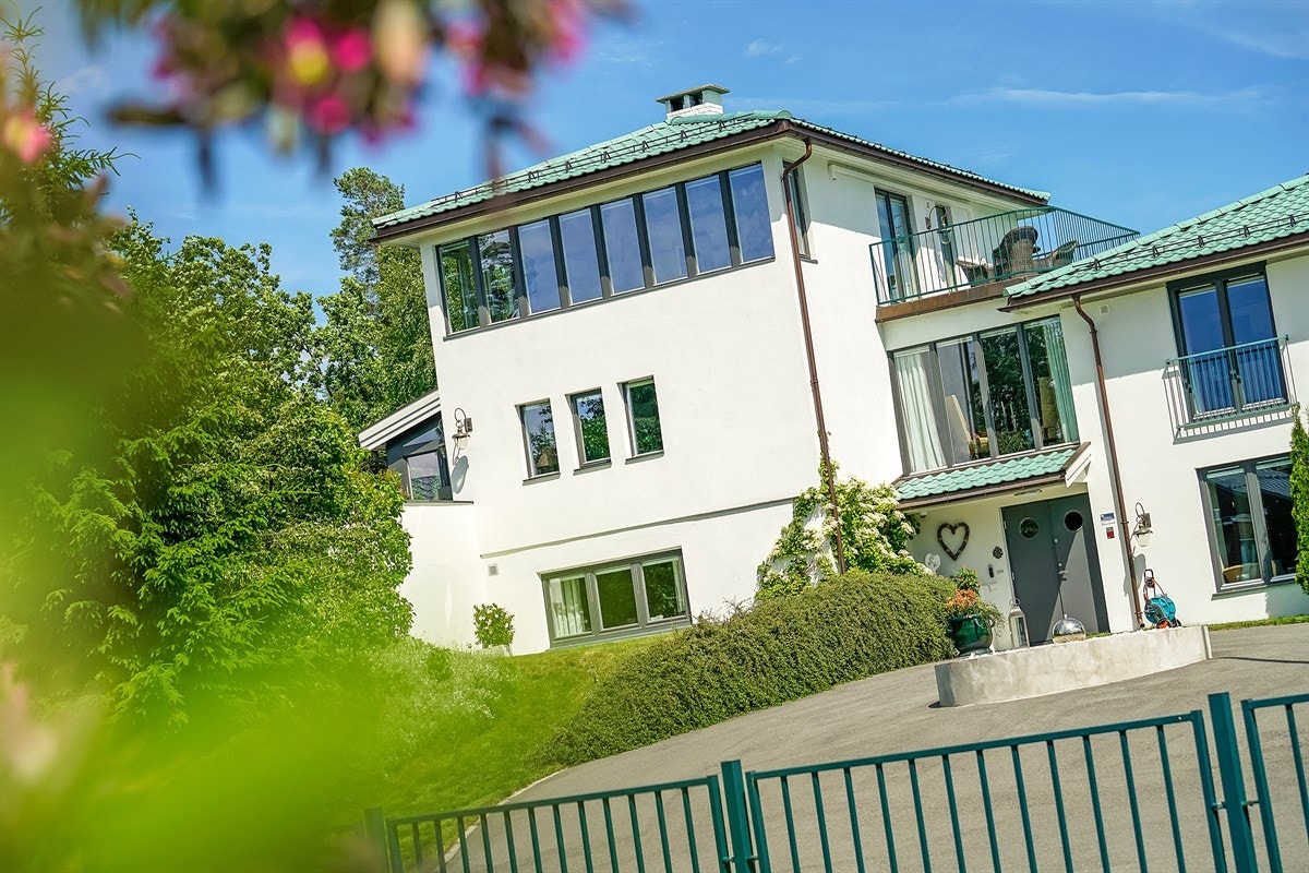 Fasade front Galleribilde