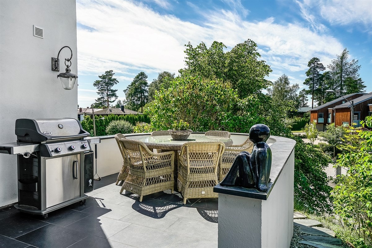 Terrasse fra hovedstue Galleribilde