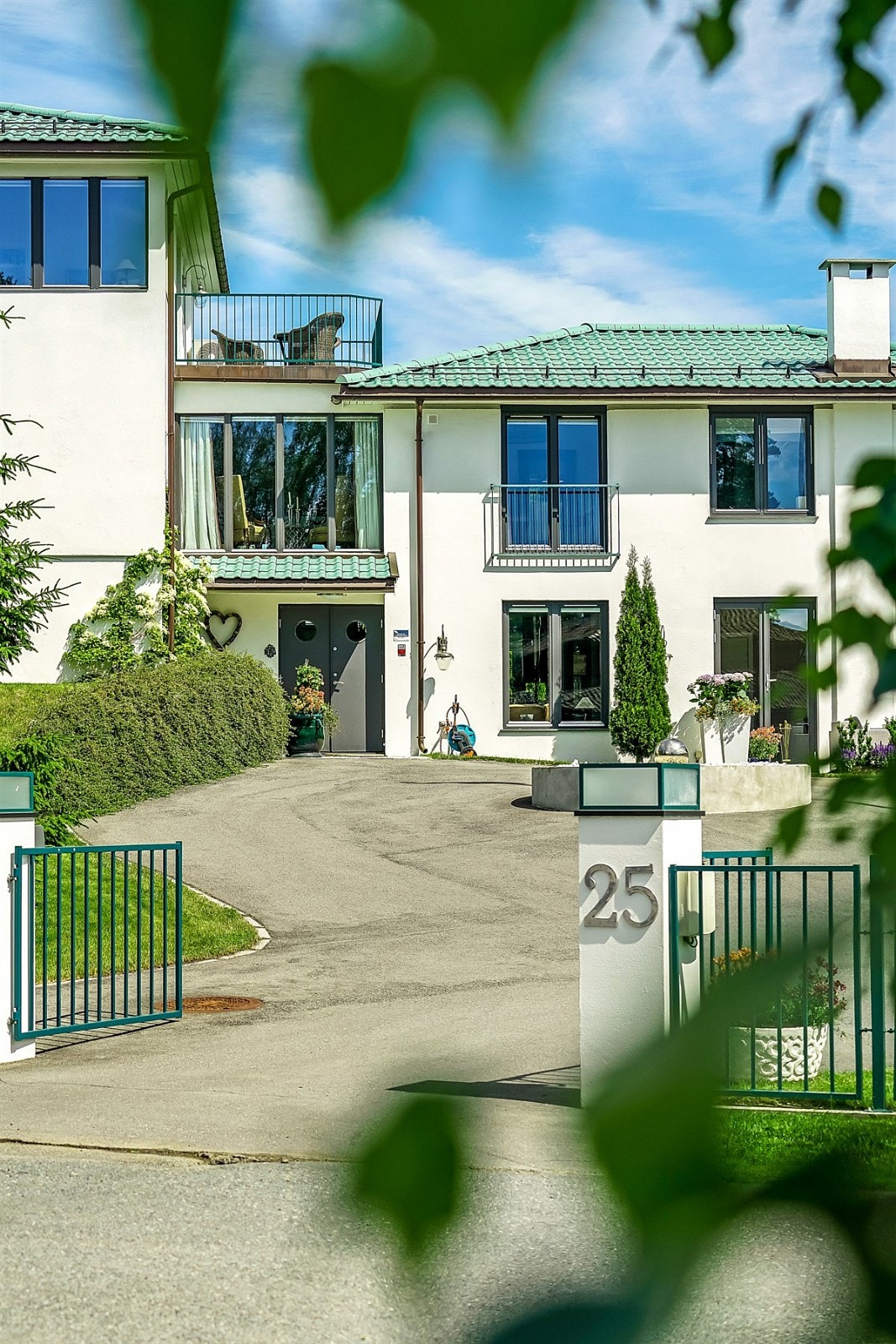 Fasade front Galleribilde