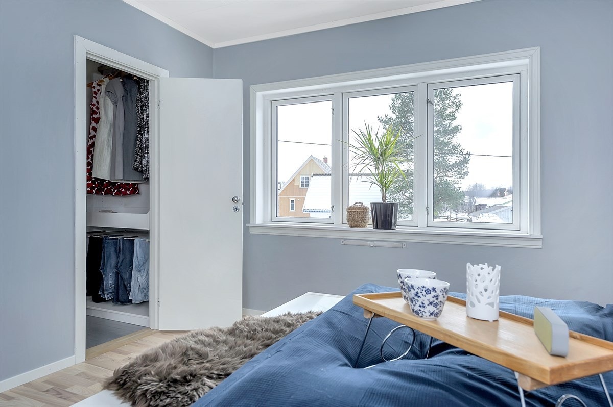 2 av rommene har eget garderoberom. Galleribilde