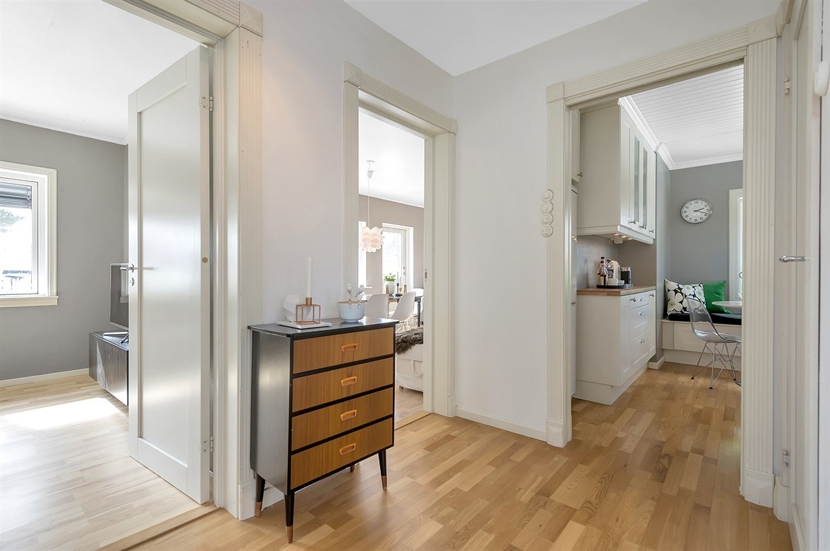 Gang 1.etasje. Galleribilde