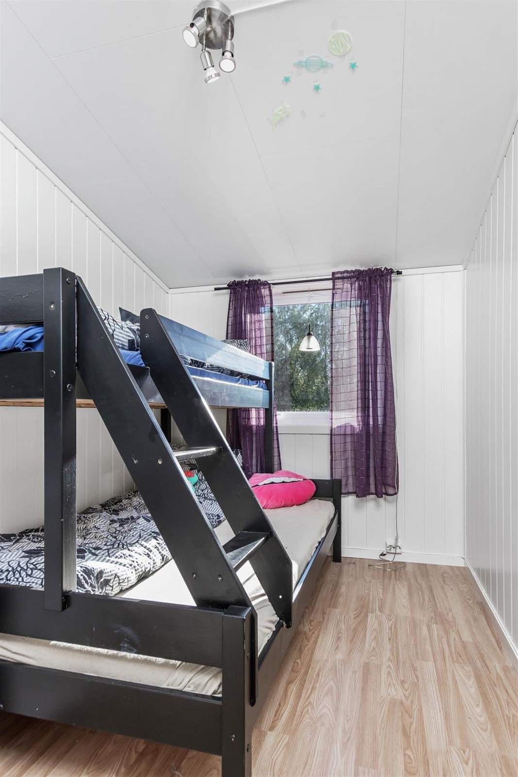 Soverom. Galleribilde