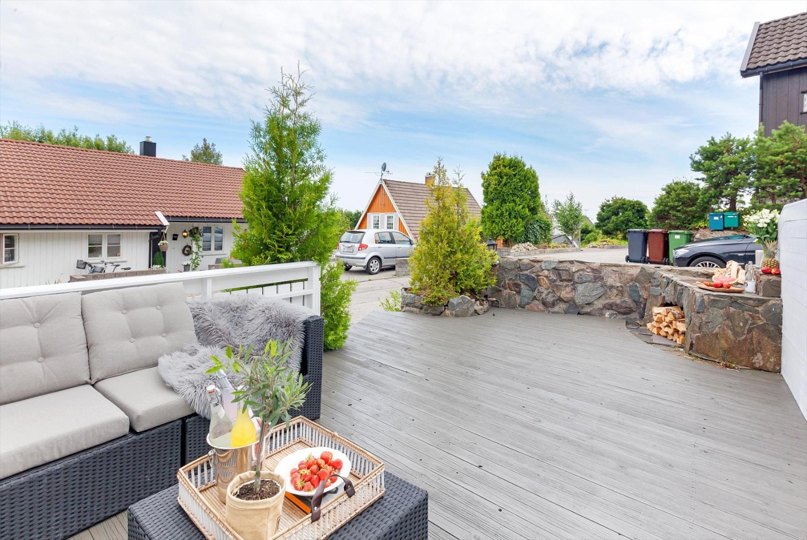 Rolig nabolag i blindvei. Galleribilde