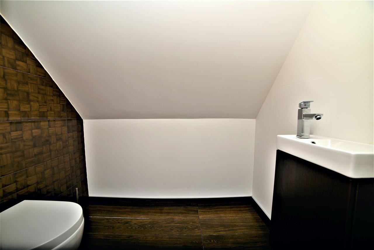 Toalett Galleribilde