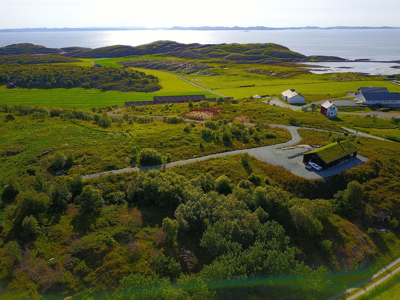 Mot vest og Hitra Galleribilde