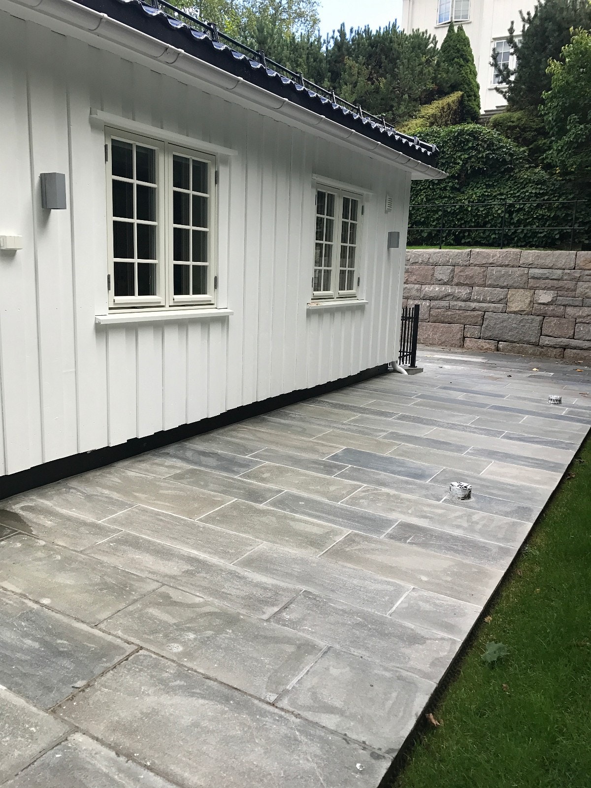 Uteplass Galleribilde