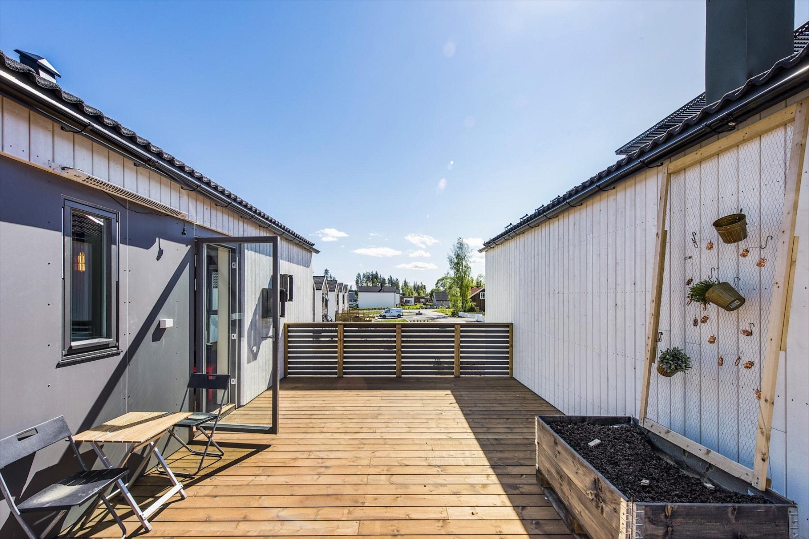 God plass til større sittegrupper og grill. Galleribilde