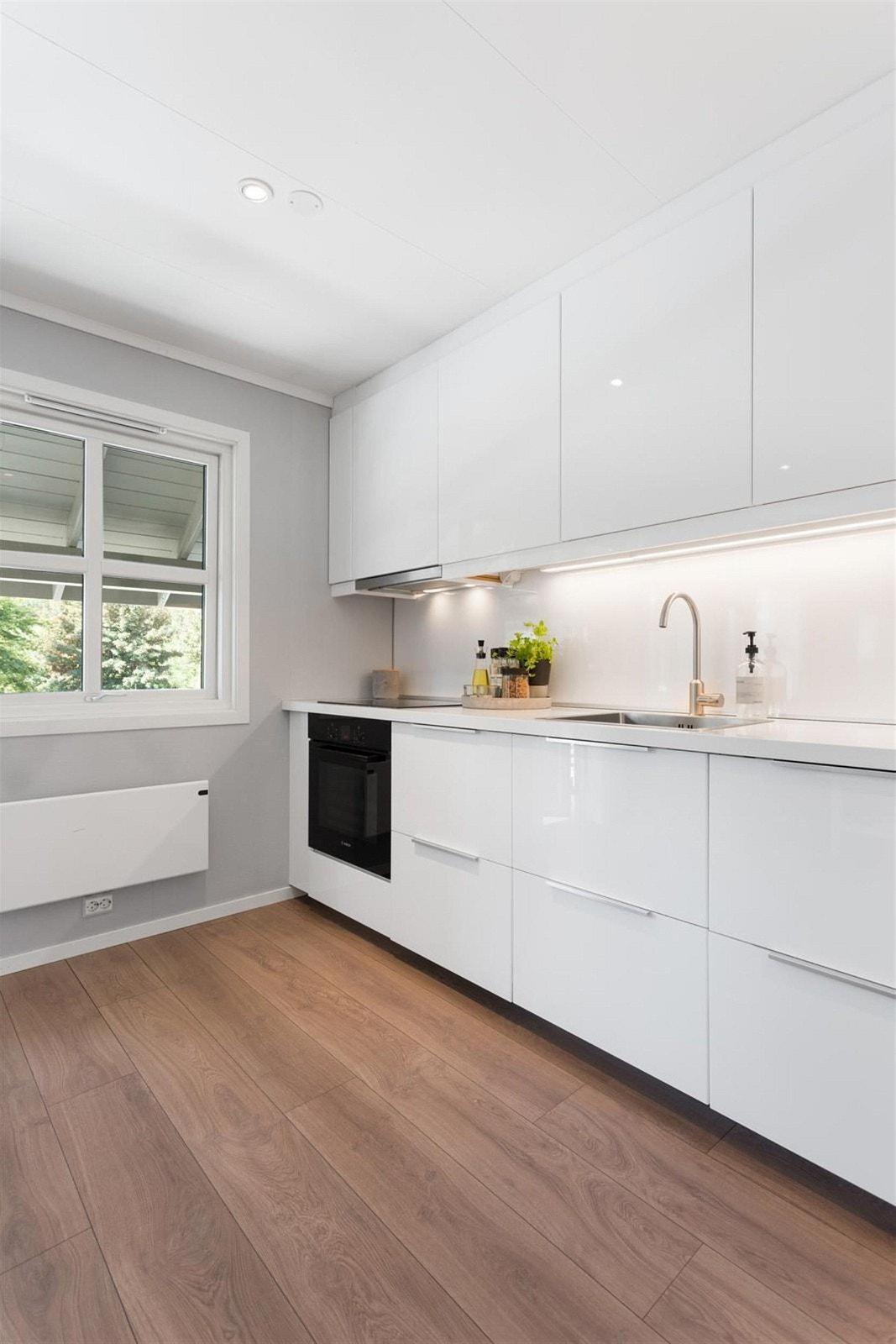 Integrerte boch hvitevarer som medfølger i handelen Galleribilde