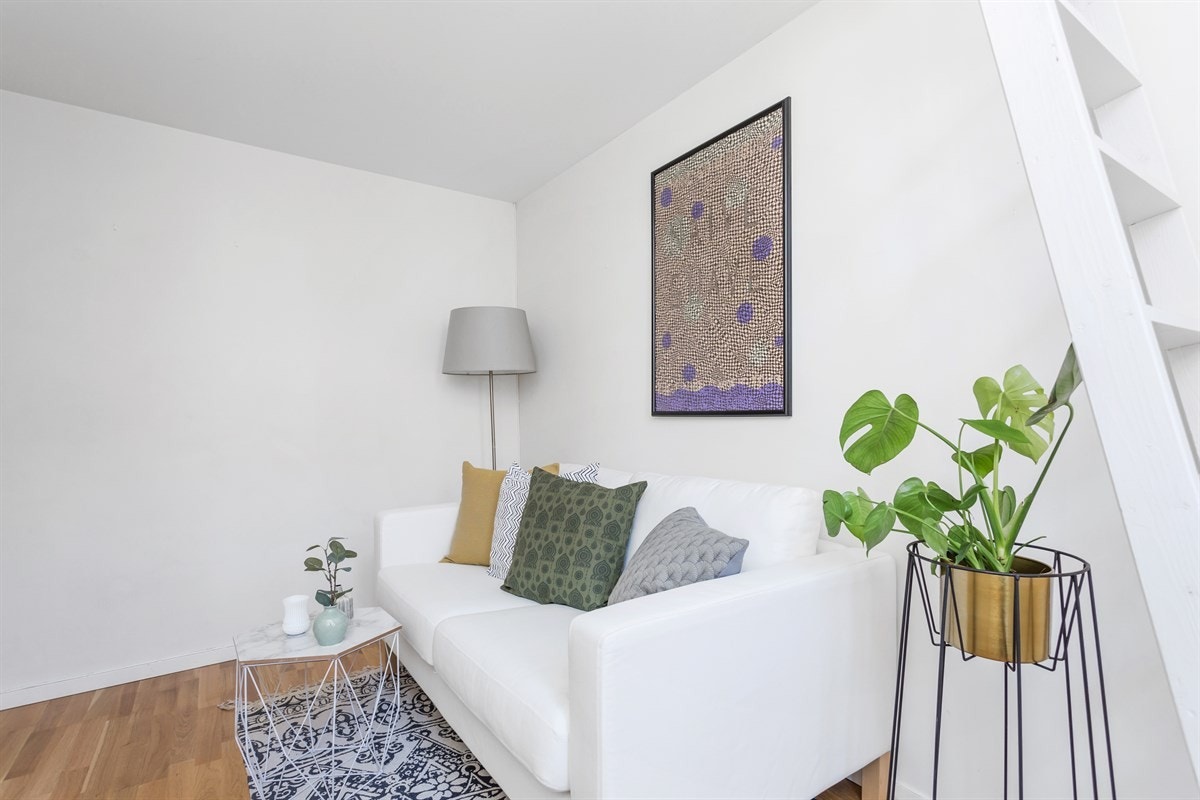 Soverom 1/disponibelt rom med hems til sengeplass Galleribilde