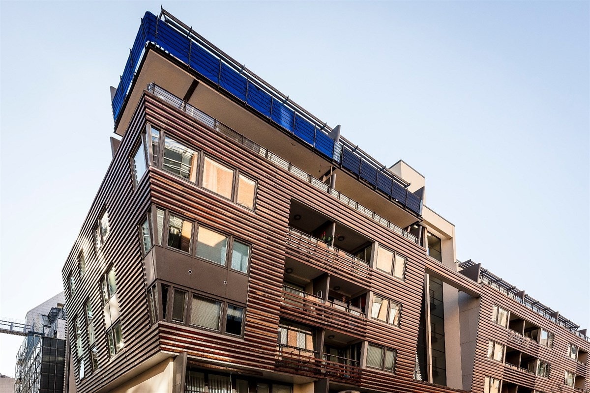 Fasade. Leiligheten ligger nest øverst, på hjørnet i 6. etasje. Galleribilde