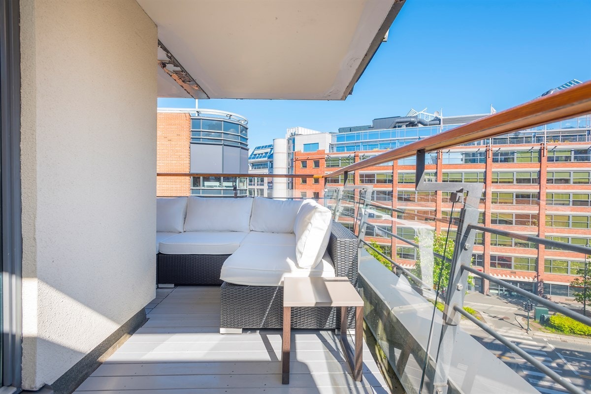 Det er mulig å glasse inn terrassen. Galleribilde