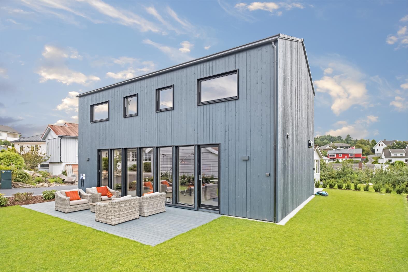 Splitter ny enebolig, her er det bare å flytte rett inn! Galleribilde