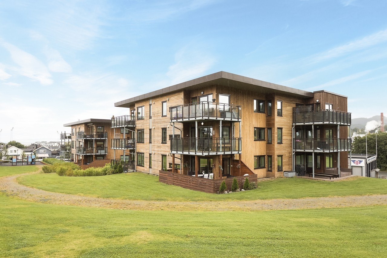 Leiligheten ligger skjermet og fint til i første etasje med endebeliggenhet Galleribilde