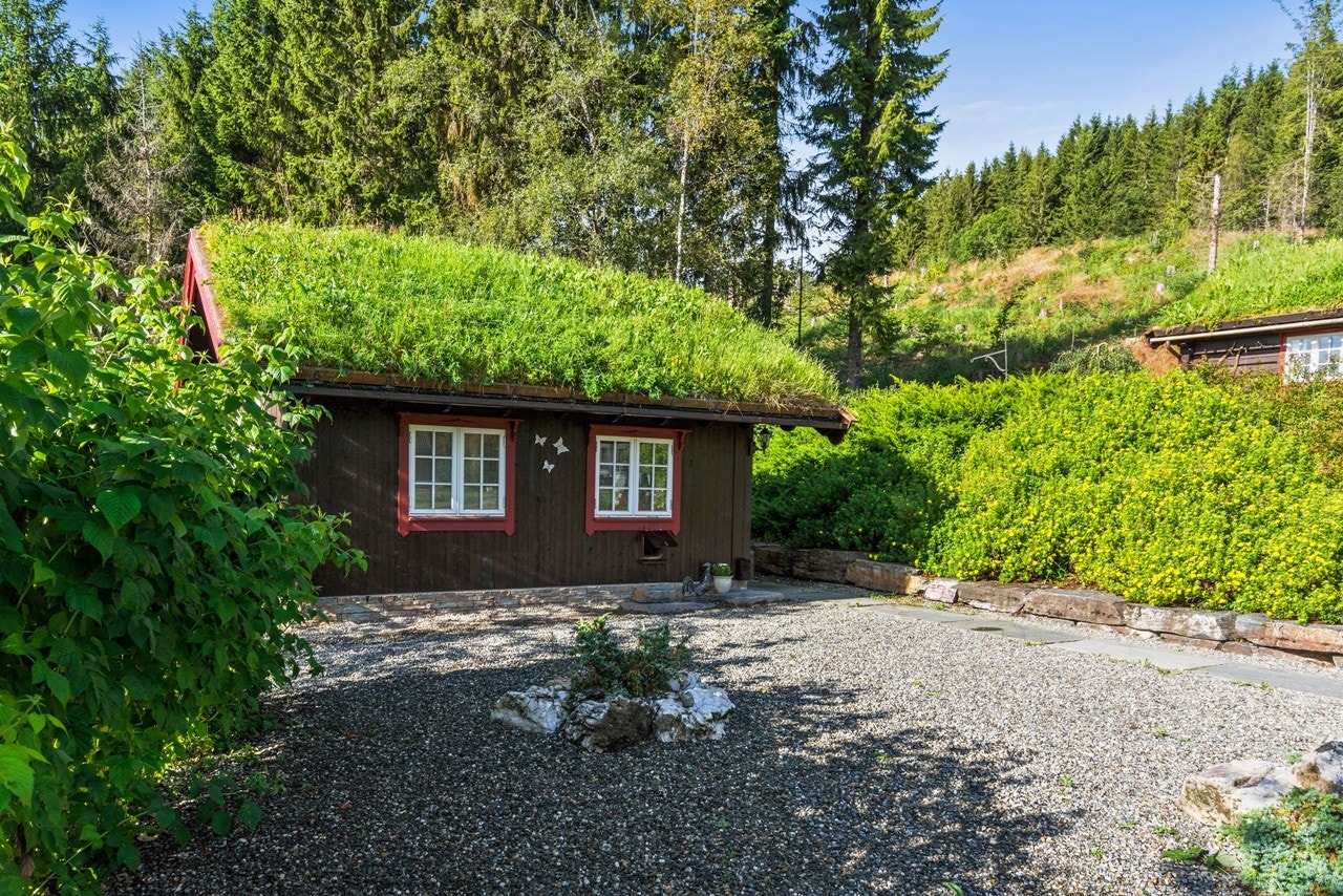 Hønsehuset har tidligere huset høns og haner, men er nå uinnredet og står i påvente av å bli brukt til noe nytt Galleribilde