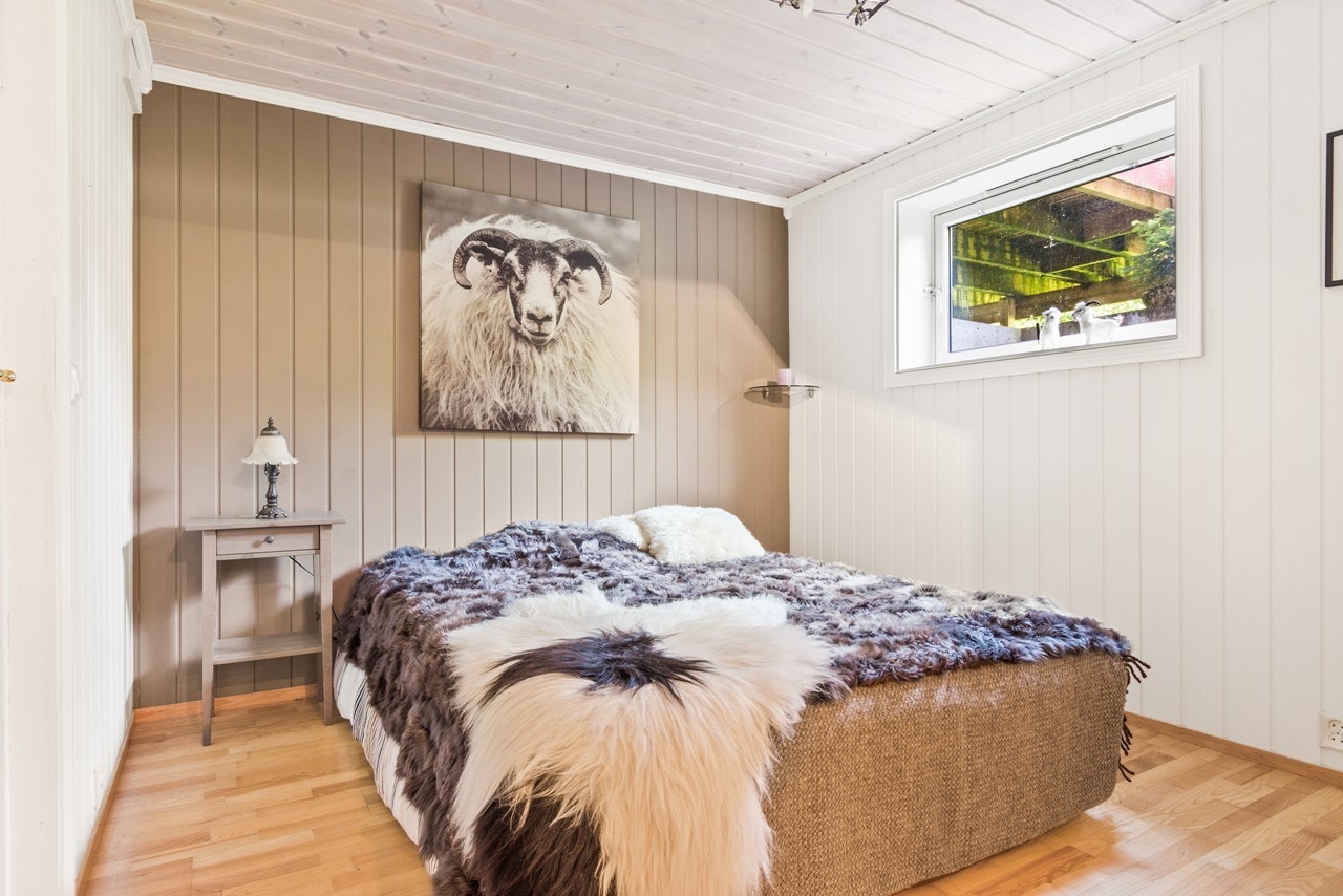 Soverom ved kjellerstuen Galleribilde