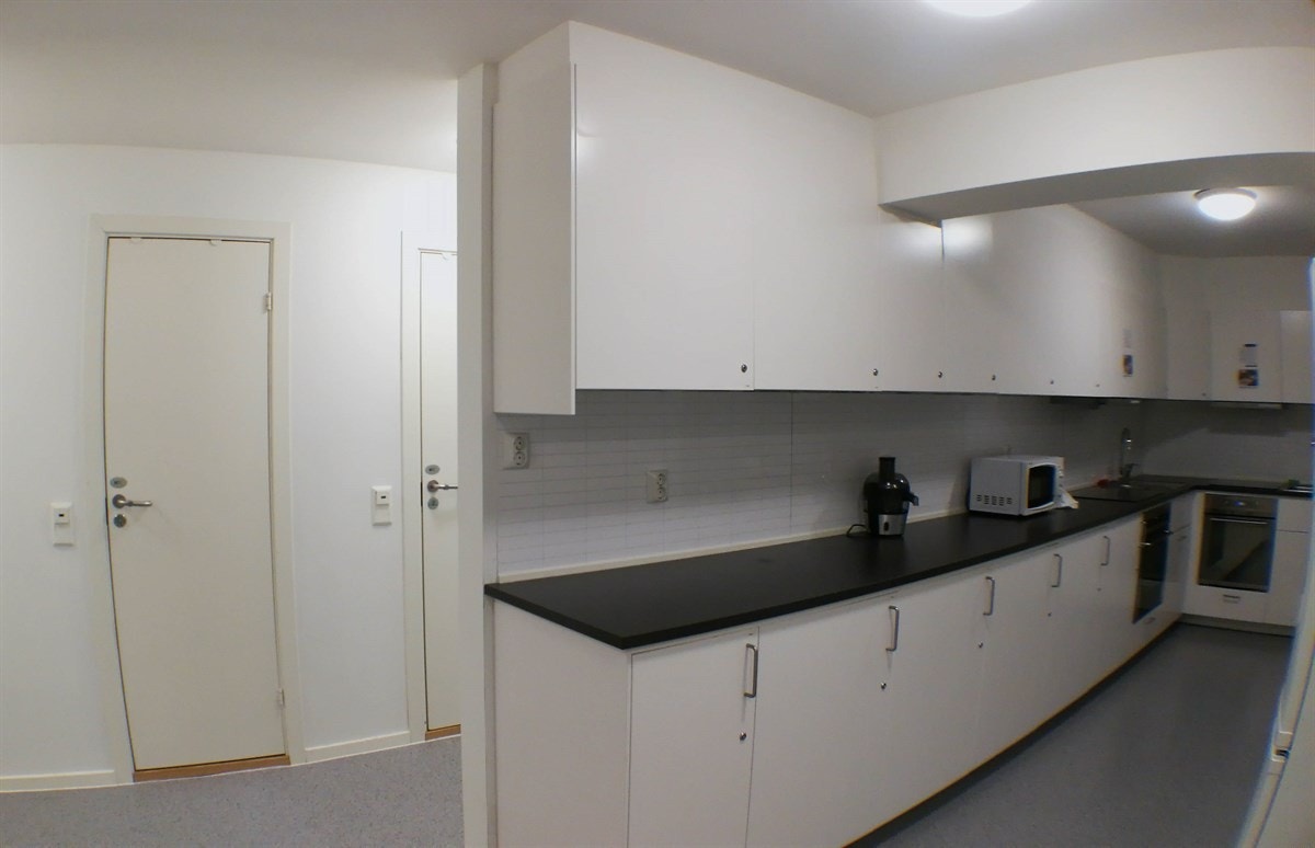 Moderne og stort kjøkken fra 2016 Galleribilde