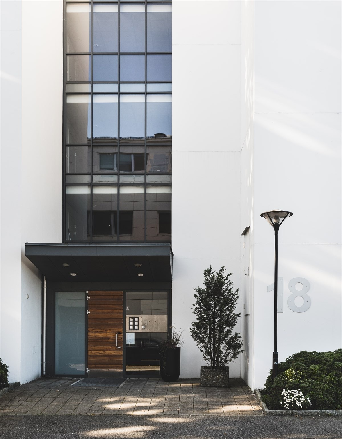 O.J. Brochs gate 18 har en sentral beliggenhet med få minutters gange til sentrumskjernen. Galleribilde