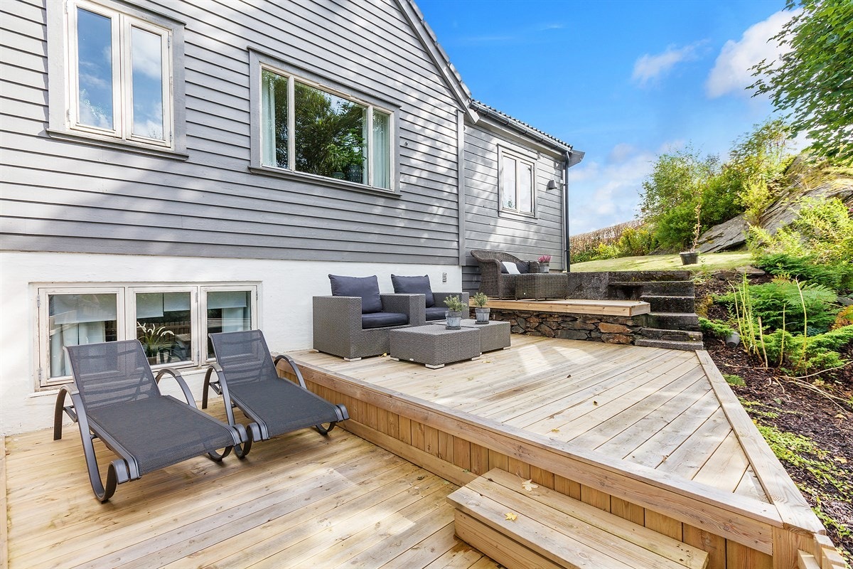 Den perfekte plassen å invitere nære og kjære over på hyggelige sammenkomster Galleribilde