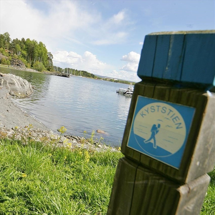 Kyststi på Høvik Galleribilde