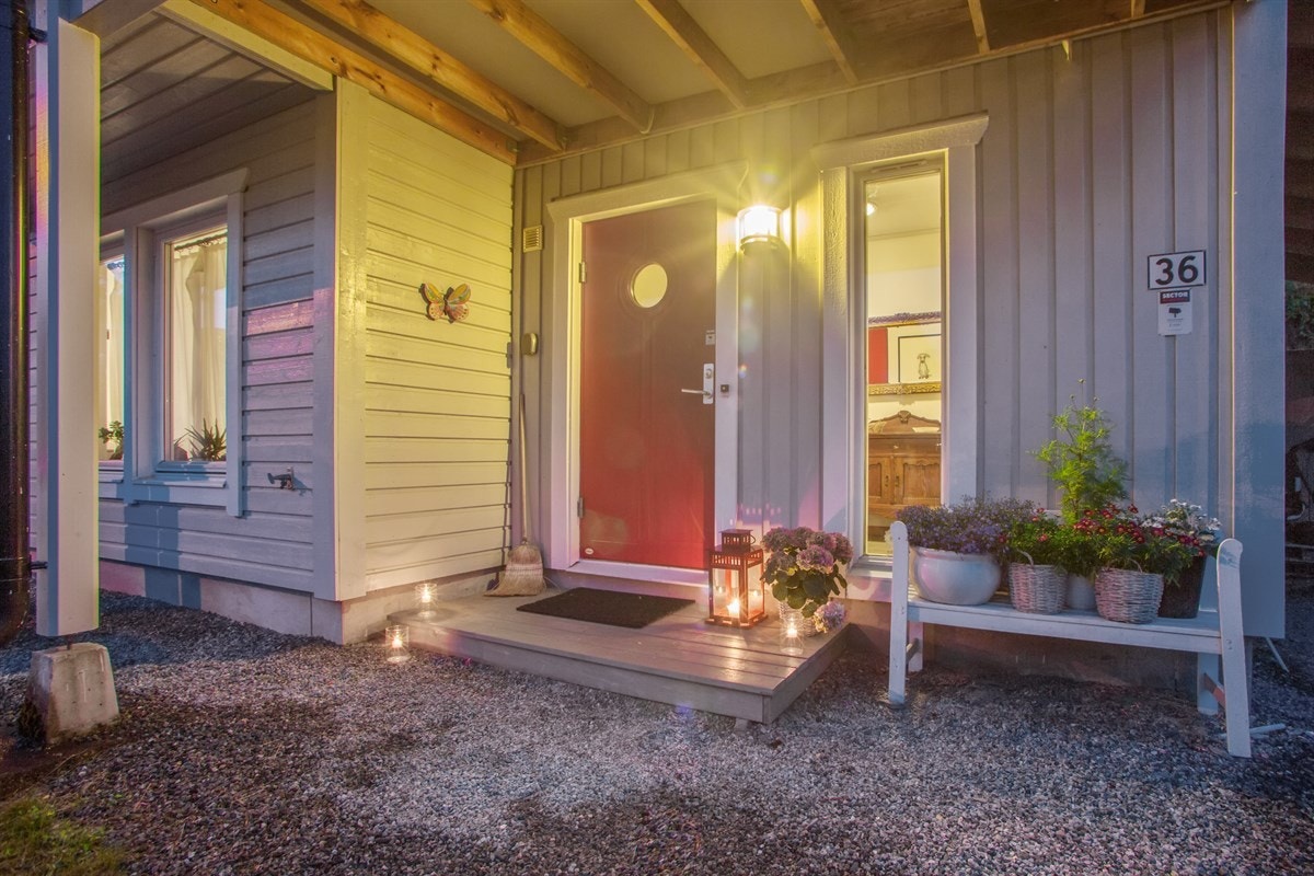 Overbygget inngangsparti Galleribilde