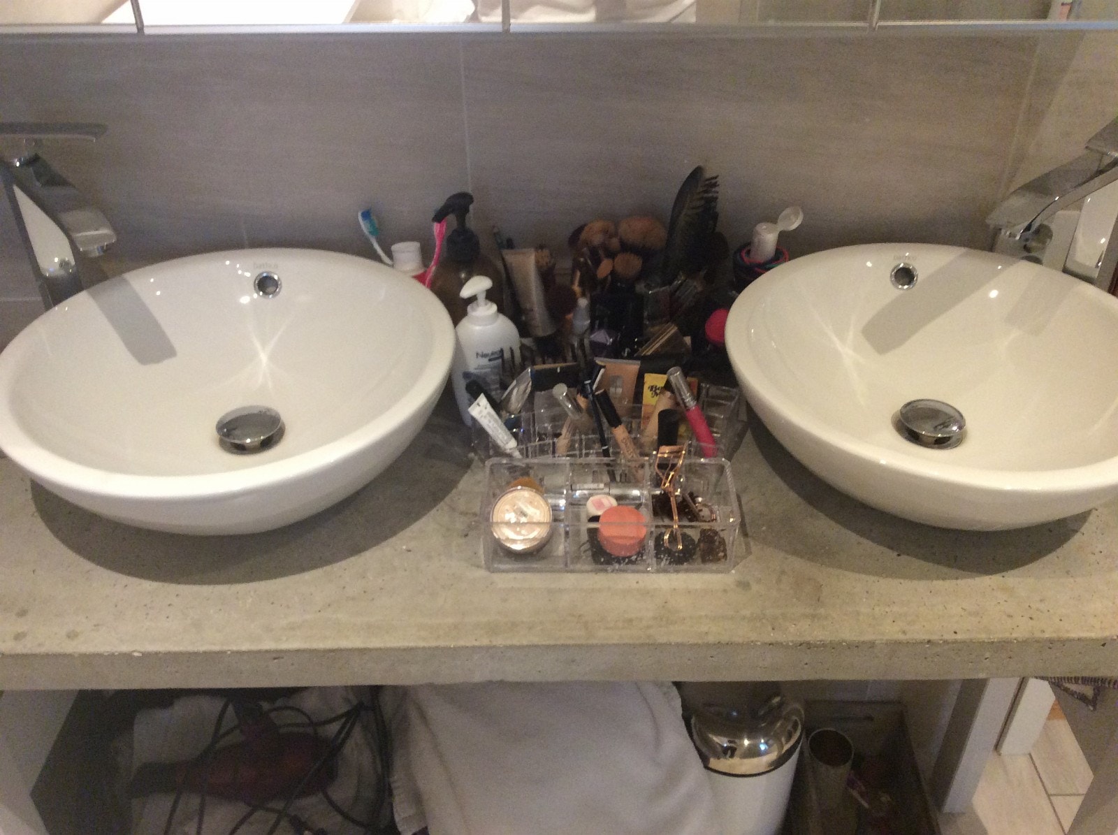 2 vasker Galleribilde