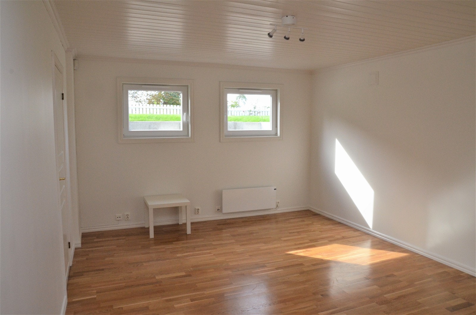 Stue med nye vinduer Galleribilde