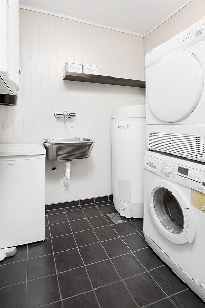 Vaskerom Galleribilde