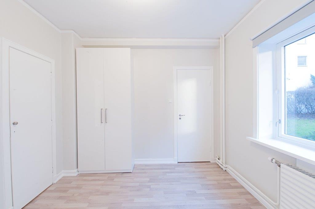 Soverom m. garderobeplass Galleribilde