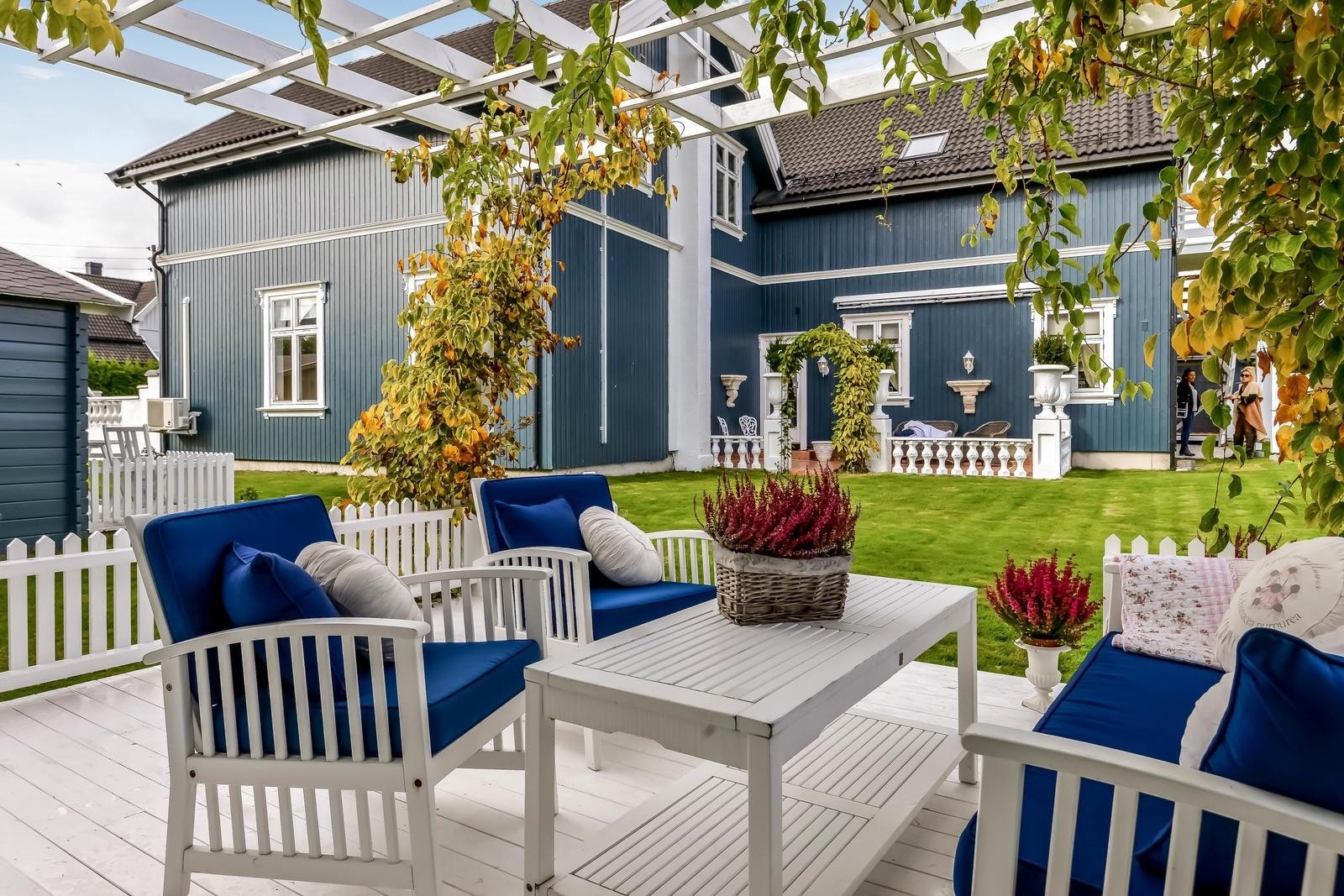 ute (8) Galleribilde