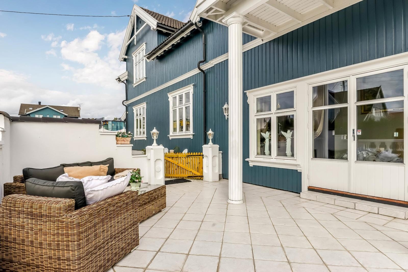 ute (12) Galleribilde