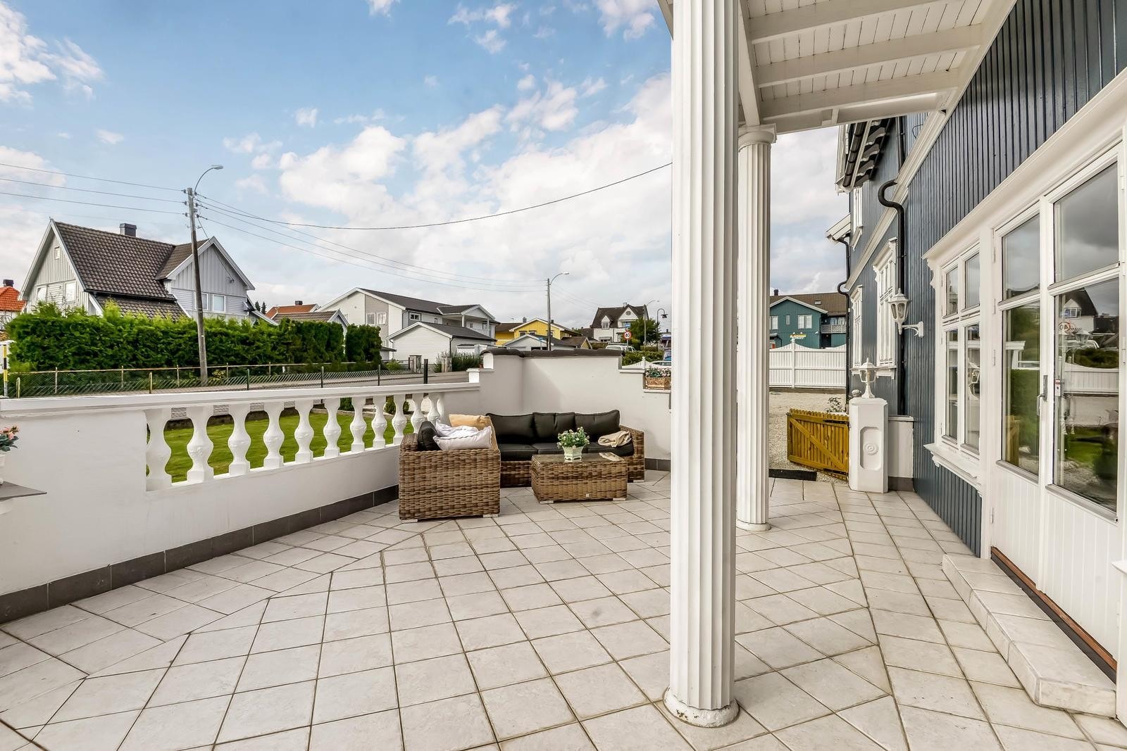 ute (10) Galleribilde