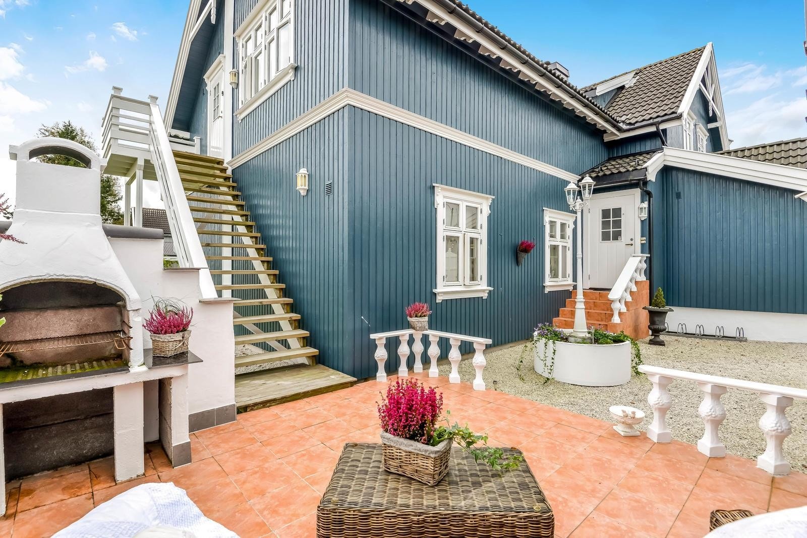 ute (28) Galleribilde