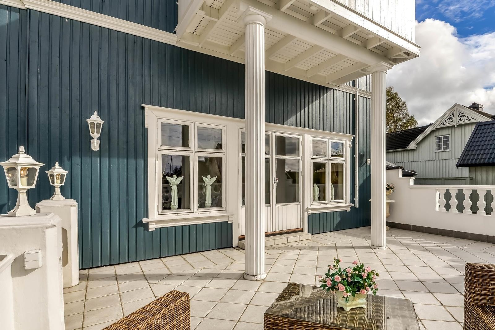 ute (6) Galleribilde